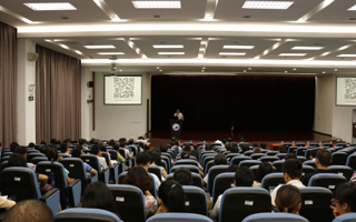 “赴加教师学习分享会”举行 国际化步伐将加快
