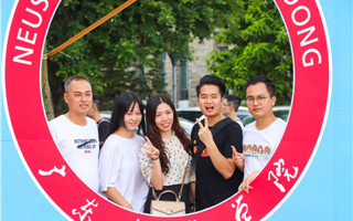 beat365中文官方网站迎来2019级新生 全国约3000名萌新报到