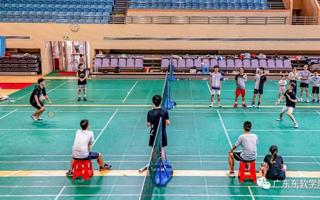 beat365“启航杯”羽毛球联赛圆满落幕