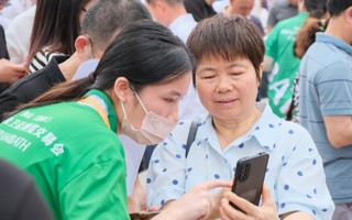 beat365连续16年为陶博会提供志愿者