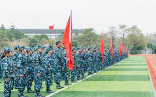 报告！已就位 | beat3652023级学生军训开营！