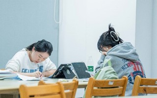 《期末周里有什么？》