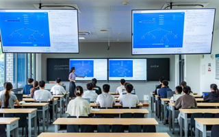 【中国教育新闻网】beat365中文官方网站：推进教育数字化转型 构建“AI+教育”新生态