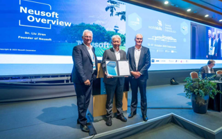 刘积仁董事长受邀出席2025年世界技能组织全体成员国大会并签约