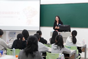 她，专治“恋爱脑”，获省级一等奖！