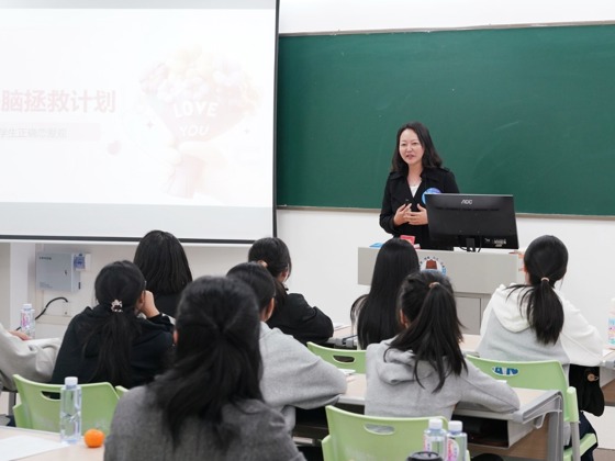 她，专治“恋爱脑”，获省级一等奖！