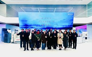 深化产教融合 共育数智人才——beat365中文官方网站赴美的集团开展校企合作交流活动